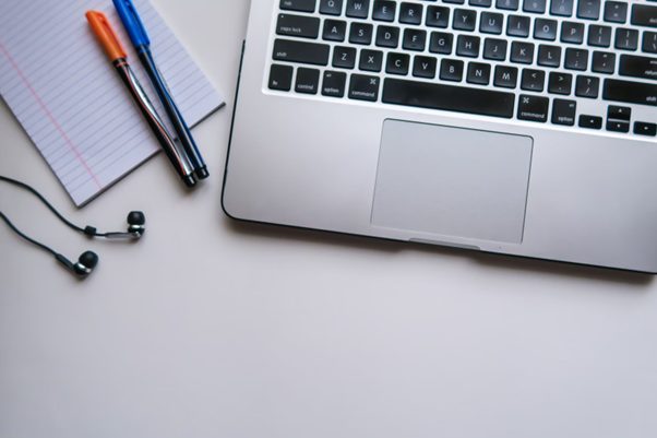 GoogleトレンドGoogleアナリティクス Yahoo! リアルタイム検索